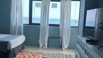 2 dormitorios, tabla de planchar con plancha, wifi y ropa de cama