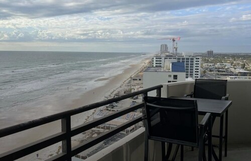 Great beach retreat!