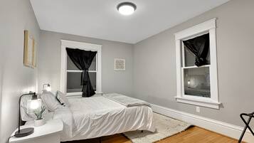 2 bedrooms, free WiFi, bed sheets