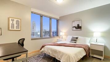 2 bedrooms, desk, free WiFi, bed sheets