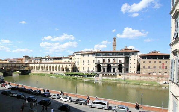Parcheggio in loco