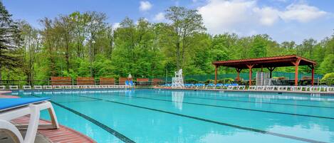 Indoor pool, outdoor pool