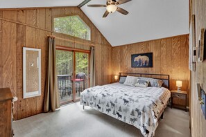 3 bedrooms, desk, free WiFi, bed sheets