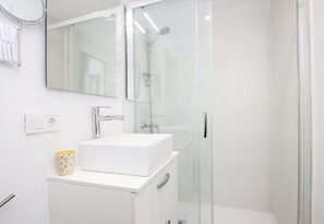 Handtücher, Toilettenpapier