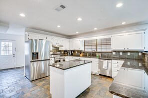 Fridge, stovetop, dishwasher, coffee/tea maker - Near Lake Fork: Home w/ Fire Pit in Yantis! (Yantis)