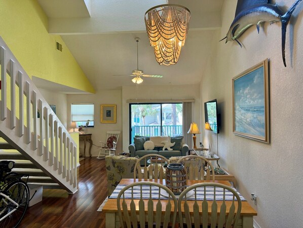 Interior - Peaceful beach townhouse (Naples)