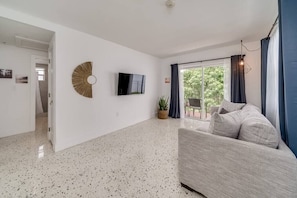 TV - Wynwood Charm 4, Live the art.1 Free Gated Parking (Miami)