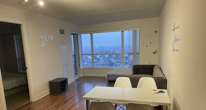Clean and spacious 1 bedroom with amazing views