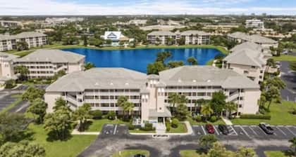 Jupiter bay beach rental