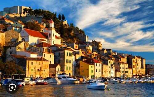 Stunning apartment with bikes and SUP board 5 min from the beach! Pet friendly! 