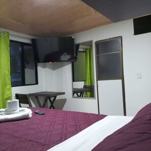 Wifi gratis y ropa de cama 