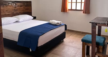 Casa Completa - Zona Central 5 Minutos del Aeropuerto