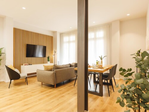 Bravissimo Ferreries Velles, with 2 bedrooms and central location in Barri Vell