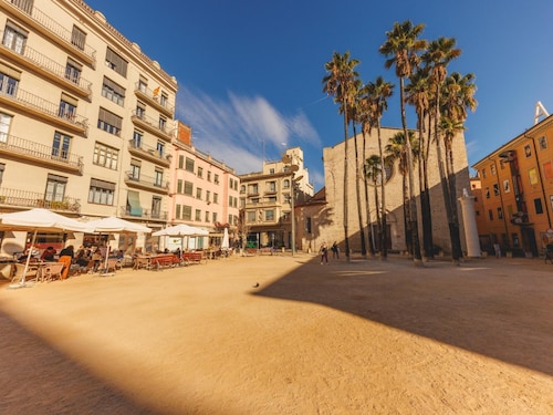 Mercadal Duplex - Holiday Apartment Rental in Girona | Bravissimo