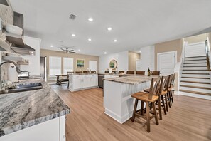 Fridge, microwave, oven, stovetop - Shore Shack-Stunning, New Coastal Craftsman Masterpiece. 4BR/4.5 BA Private Pool (Panama City Beach)