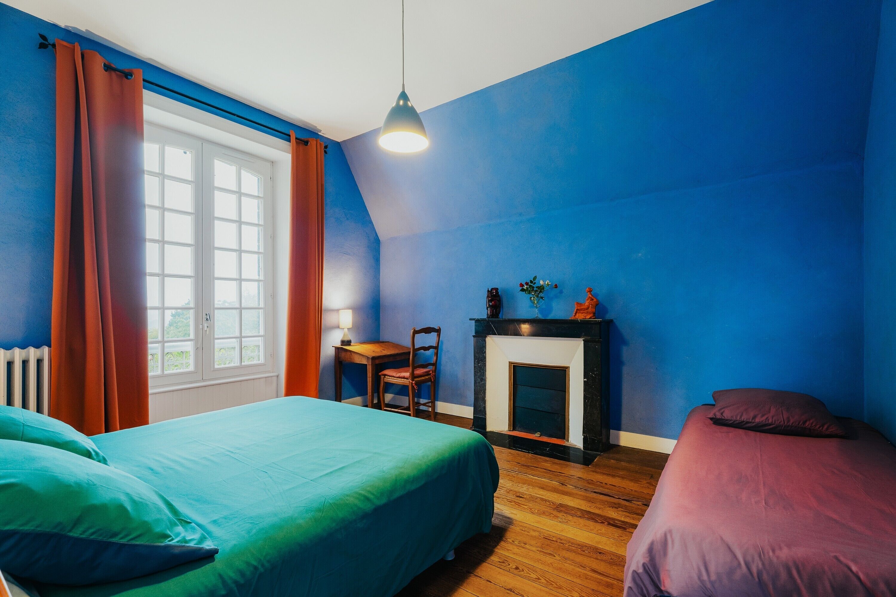 2 chambres, fer et planche à repasser, Wi-Fi gratuit, draps fournis