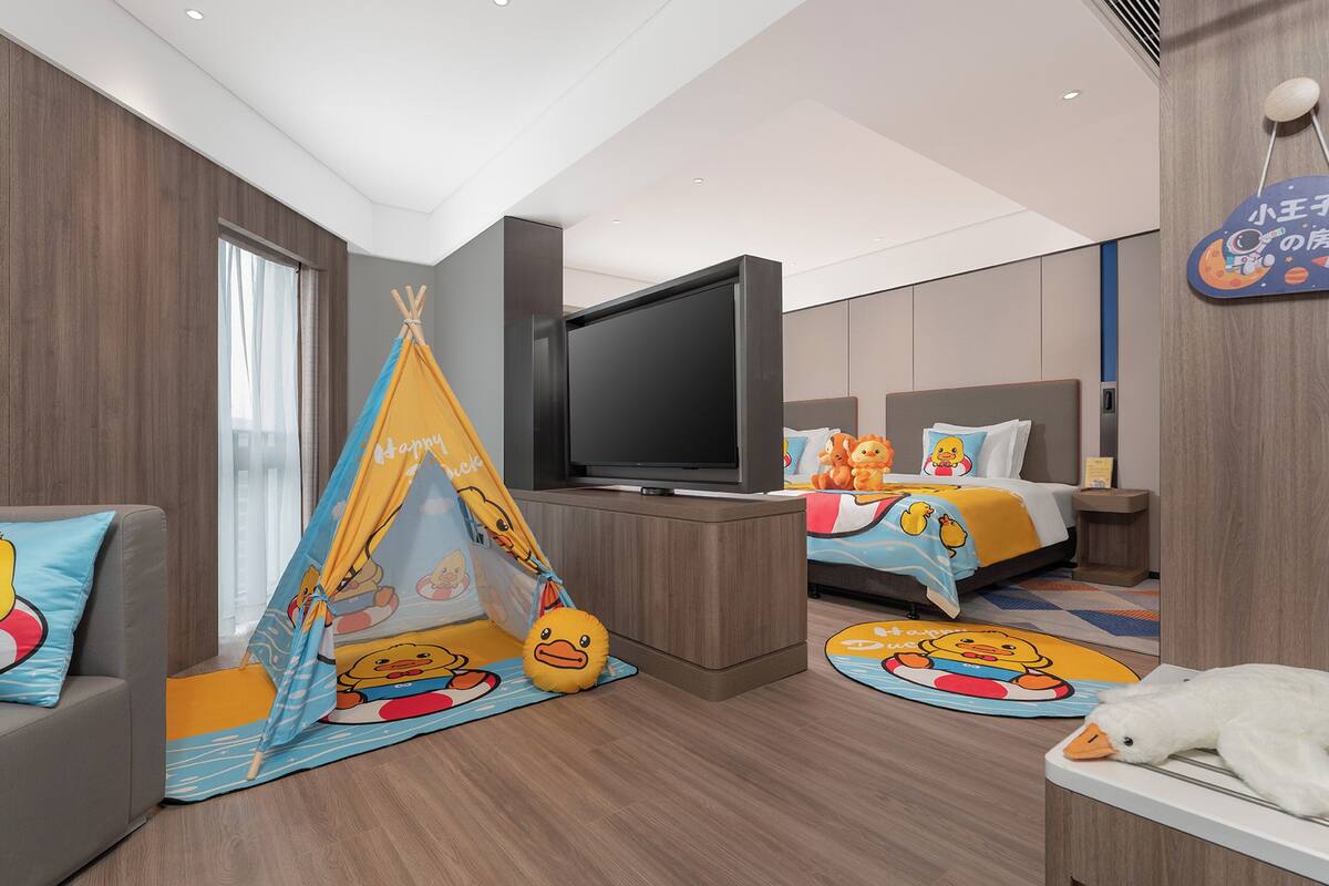 Suite, 1 Bedroom (Kids Theme) | Premium bedding, down comforters, laptop workspace, blackout drapes