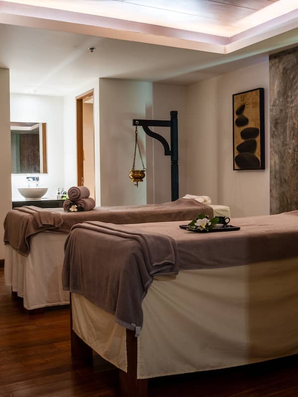 Sale per trattamenti di coppia, trattamenti per il corpo, aromaterapia