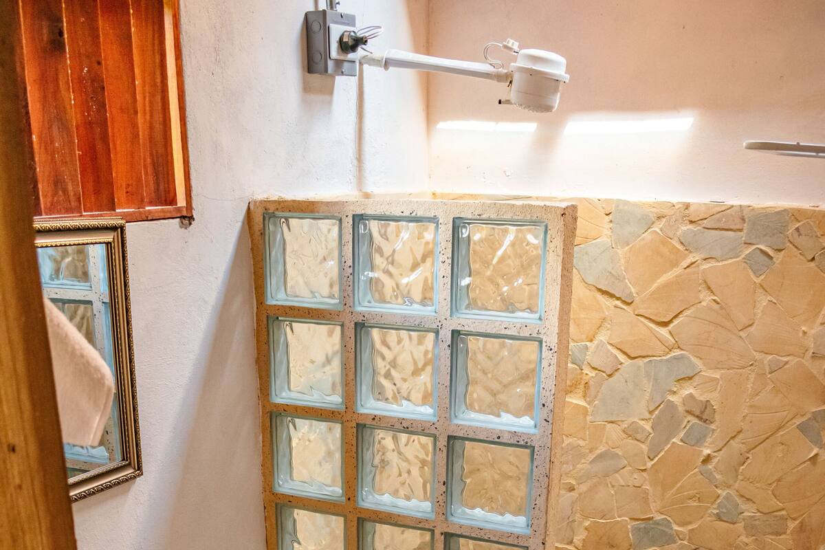 Free toiletries, towels, soap, shampoo