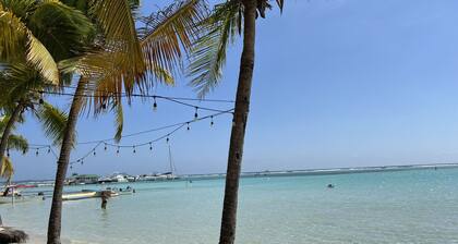 Charming Aptarment near Airport and beaches