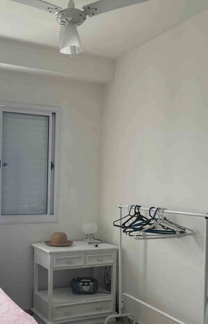 2 quartos, ferros/tábuas de passar roupa, Wi-Fi