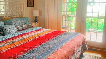 3 habitaciones, escritorio, tabla de planchar con plancha y wifi gratis