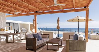 Exquisite oceanfront luxury casa, Pezula Beach