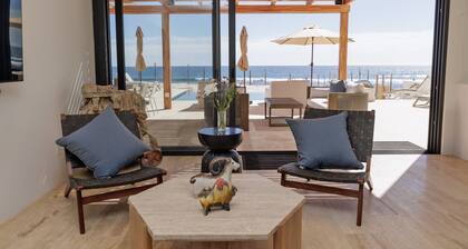 Exquisite oceanfront luxury casa, Pezula Beach
