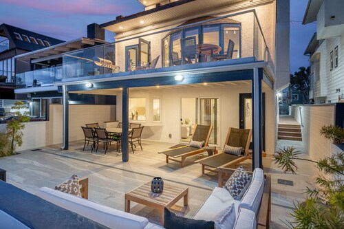 On the Sand! | Single-Family Oceanfront Home | AC + Sunset Views