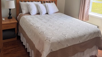 2 quartos, ferros/tábuas de passar roupa, Wi-Fi, roupa de cama