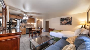 1 bedroom, iron/ironing board, free WiFi, bed sheets