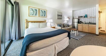 Modern Studio w/Balcony #211 at Donner Lake Village