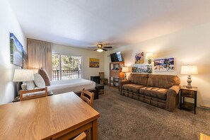 1 Schlafzimmer, Bügeleisen/Bügelbrett, kostenloses WLAN, Bettwäsche