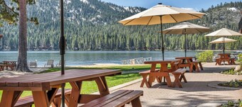 Beautiful Studio W/Kitchenette #134 at Donner Lake Village