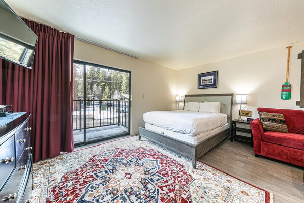 1 bedroom, iron/ironing board, free WiFi, bed sheets
