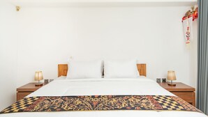 Deluxe Double Room - The Pukako Hotels (Blahbatuh)
