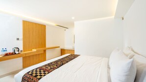 Deluxe Double Room - The Pukako Hotels (Blahbatuh)