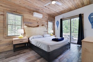 6 soverom, strykejern/-brett, reiseseng for barn og wi-fi (inkludert)