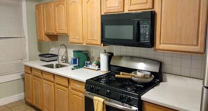Comfy 2beds-1bedroom at center city