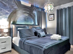 5 bedrooms, iron/ironing board, travel crib, free WiFi