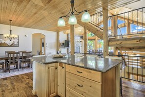 Interior - Rustic Luxury (Woodland Park)
