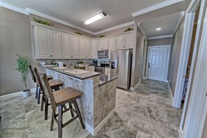Fridge, microwave, oven, stovetop - Beautiful Beach Front Condo near Pier Park (Panama City Beach)