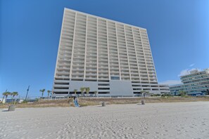 Exterior - Beautiful Beach Front Condo near Pier Park (Panama City Beach)