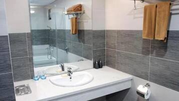 Quarto standard | Banheiro