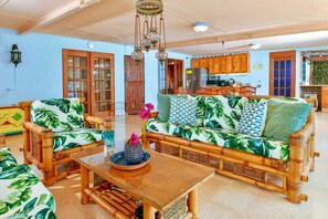 Tv, stereoanlæg, kontorer, computerskærme