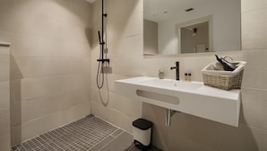 Hair dryer, towels - Apartamento de una Habitación Vistas al río Onyar (Girona)
