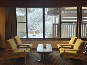 Standard Suite, Non Smoking, Garden View