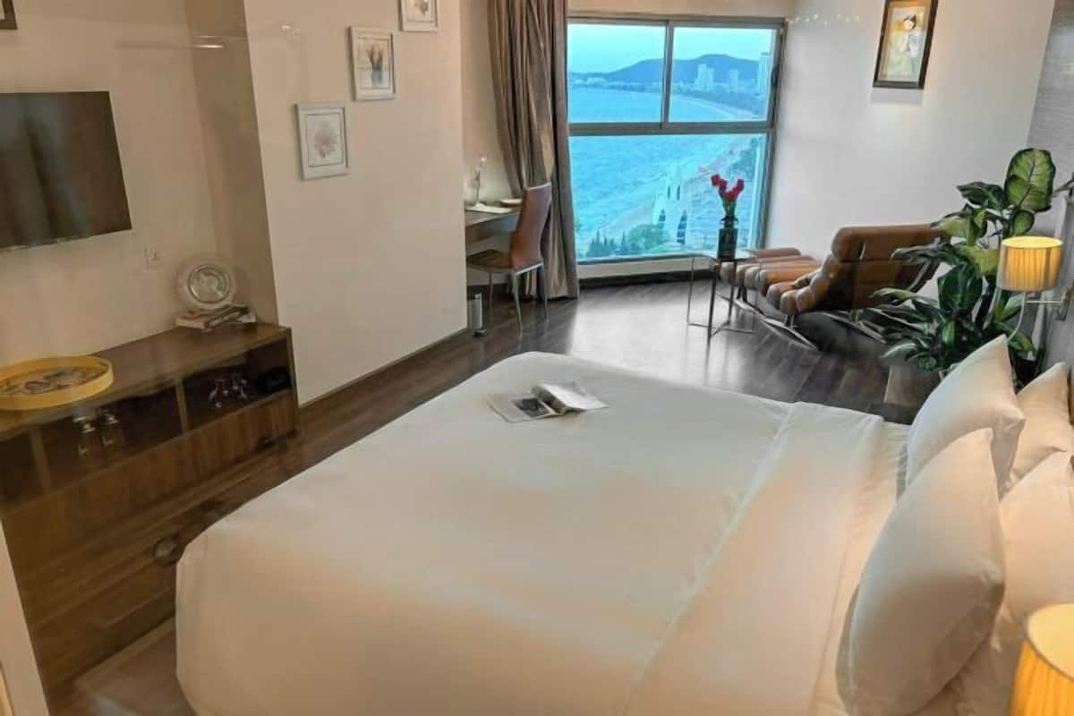 4 soveværelser, premium-sengetøj, senge med madrasser af memory foam