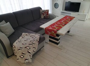 Televisio