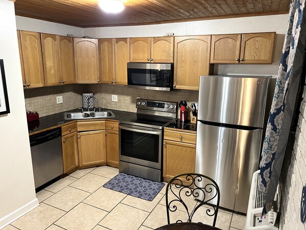 Microwave, oven, stovetop, dishwasher